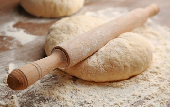 Keep Dough From Sticking To A Rolling Pin