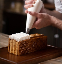 Introduction to Cake Icing & Piping